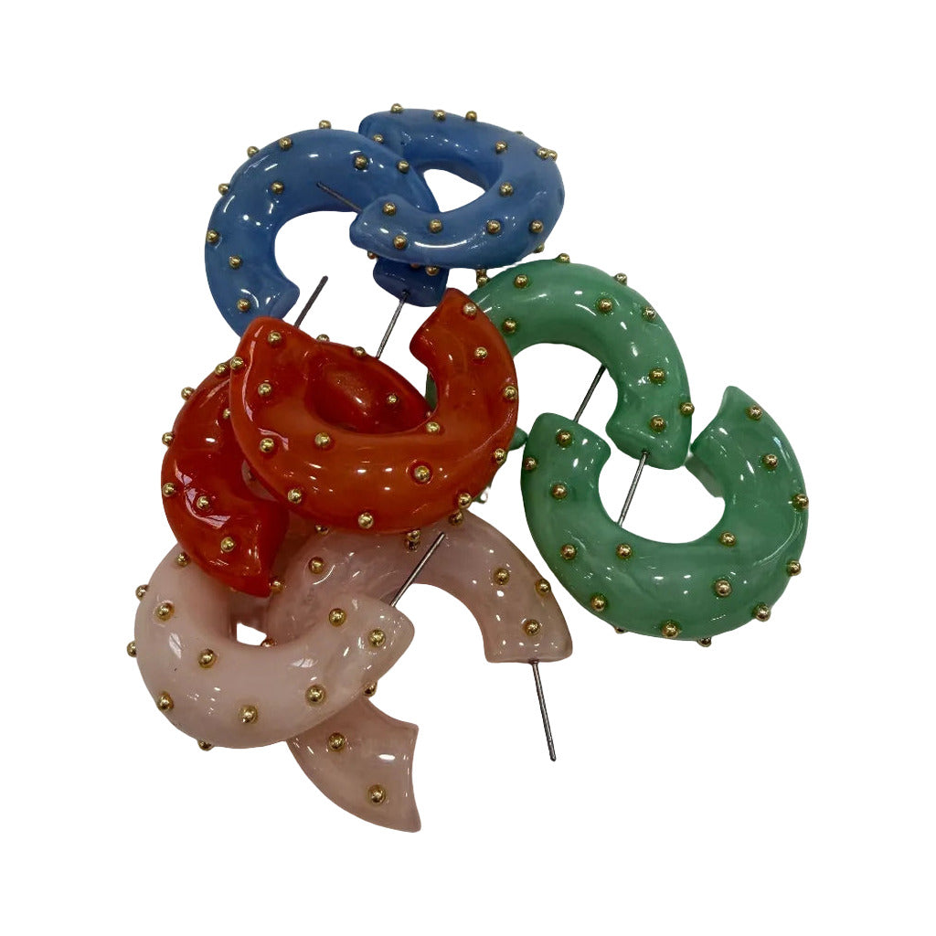 Pendientes brownie sobre fondo blanco para mujer Angara Moda