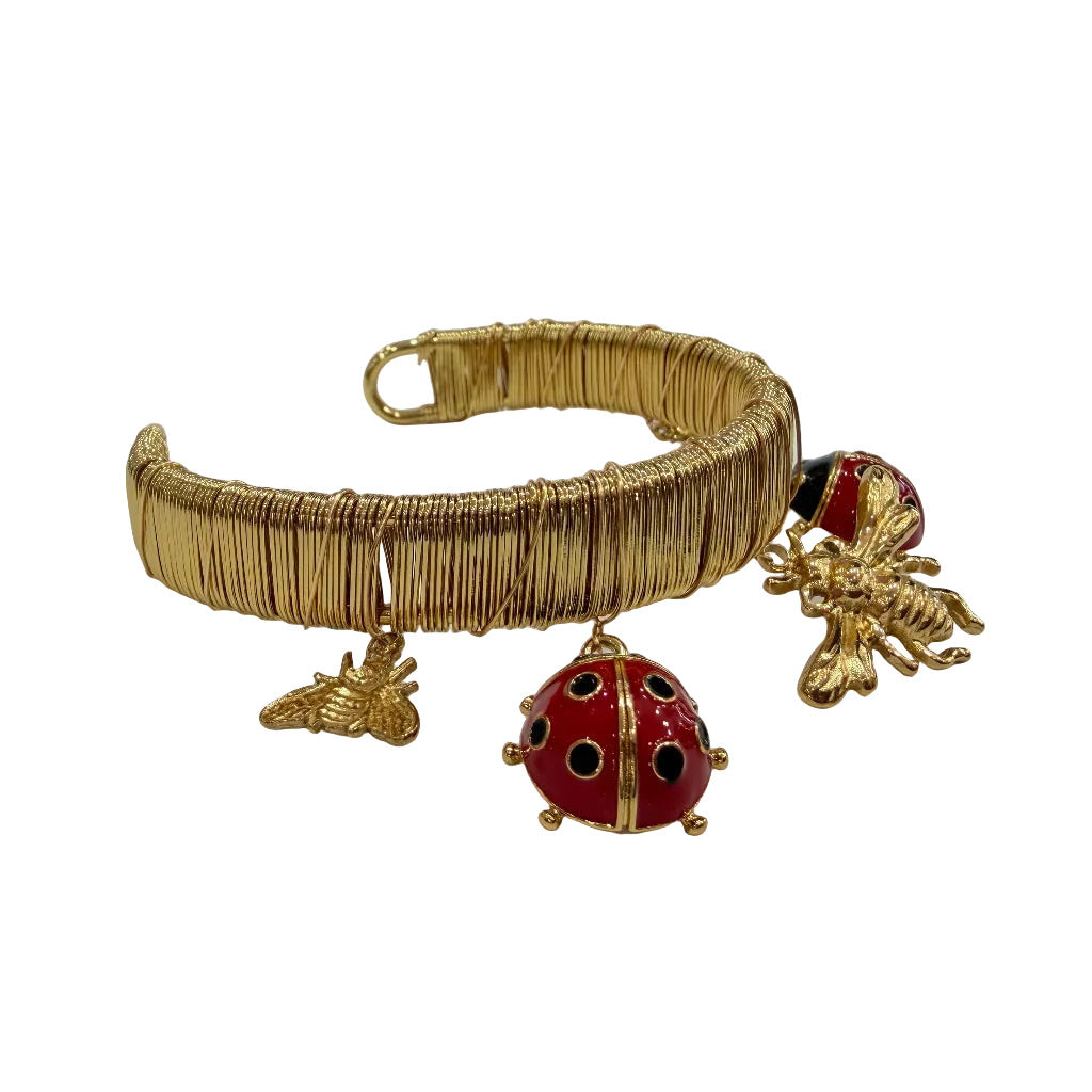 Pulsera willy sobre fondo blanco para mujer Angara Moda