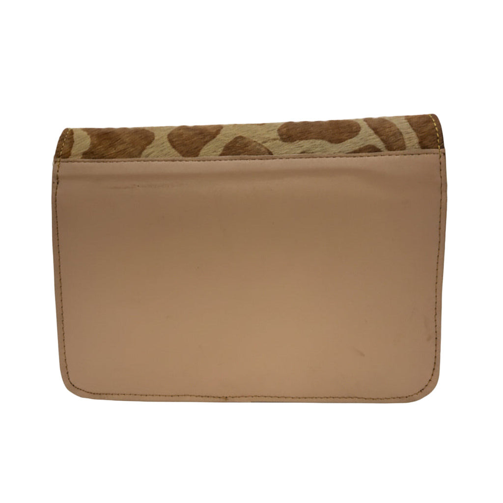 Bolso pelusa 1A sobre fondo blanco, vista trasera para mujer Angara Moda