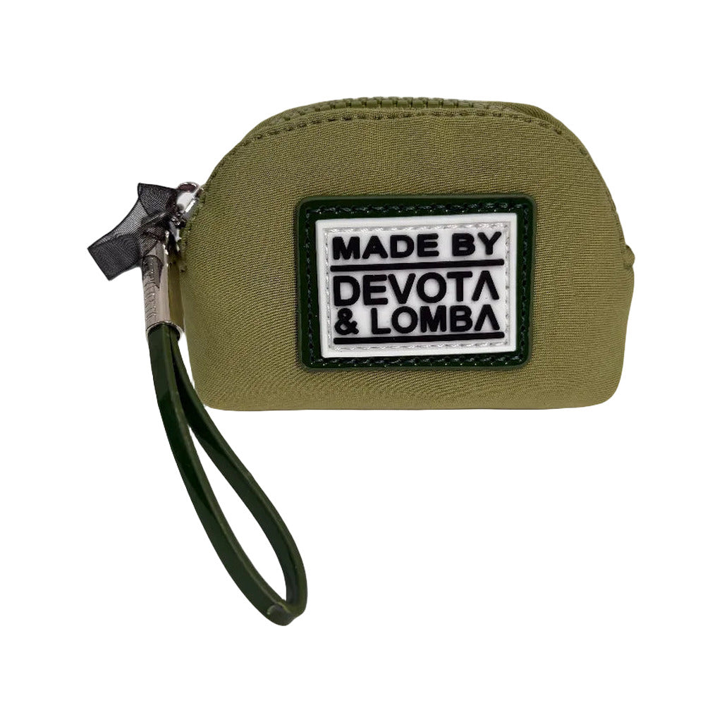 Monedero bassa en color Verde pistacho sobre fondo blanco para mujer Angara Moda