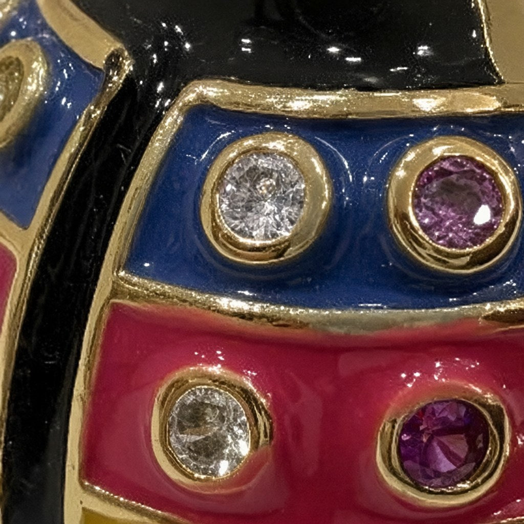 Detalle de Anillo Carolina bañado en oro con mariquita esmaltada y cristales para mujer Angara Moda