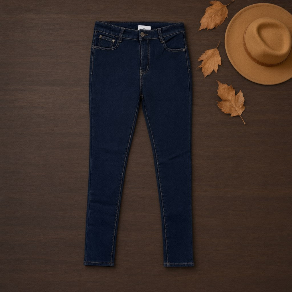 Pantalón vaquero pitillo de denim elástico con tiro alto y etiqueta de cuero Oeste desde arriba para mujer Angara Moda