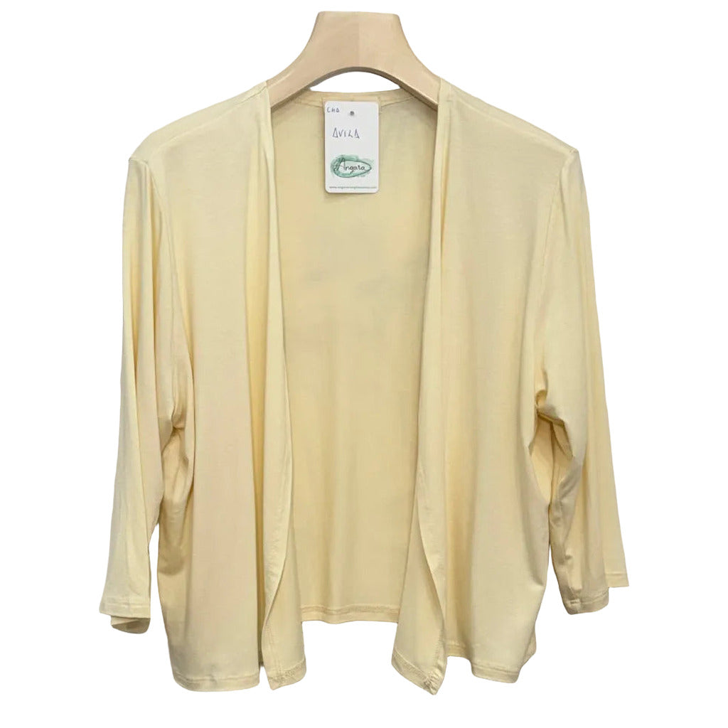 Chaqueta avila sobre fondo blanco para mujer Angara Moda