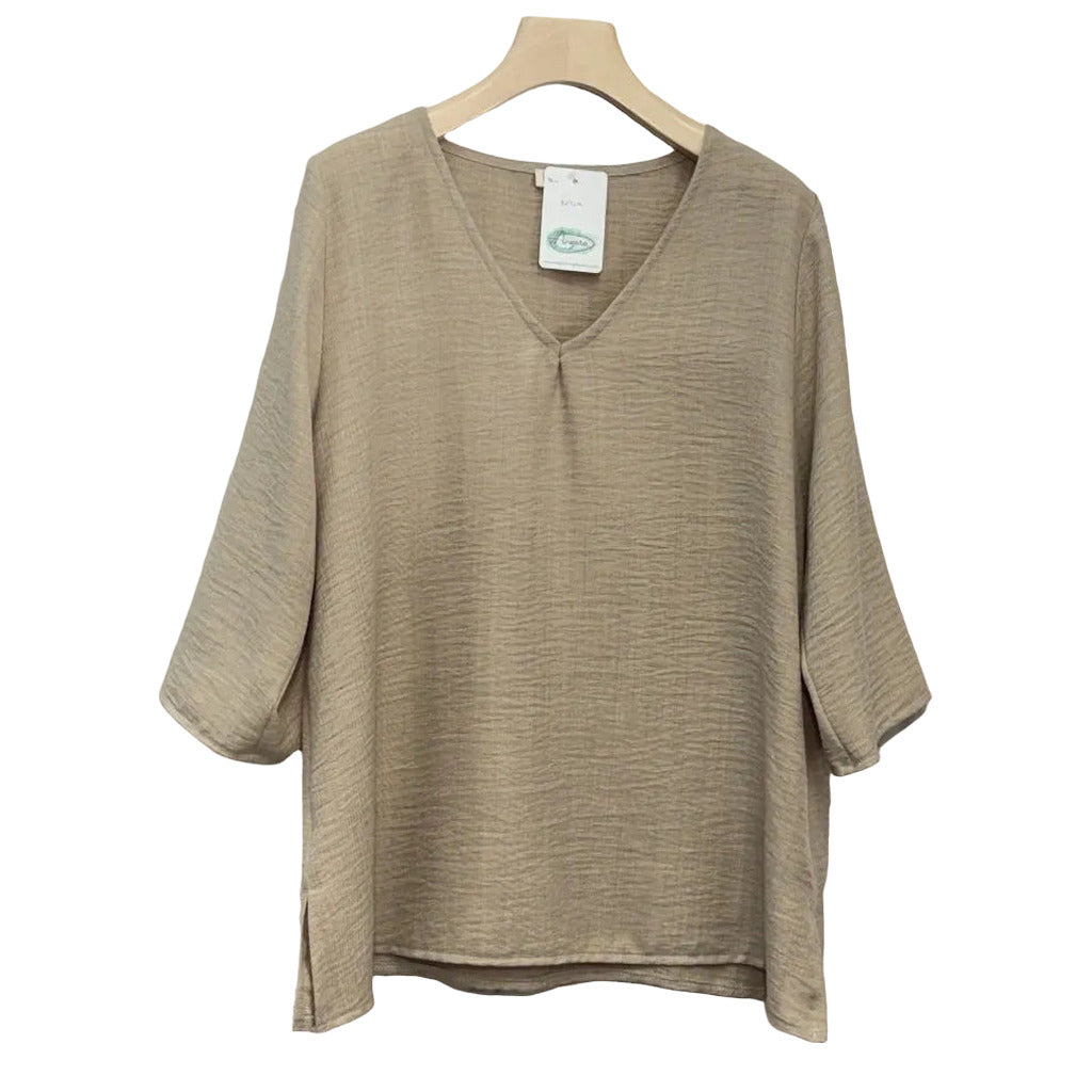 Blusa Belia en color Beige sobre fondo blanco para mujer Angara Moda