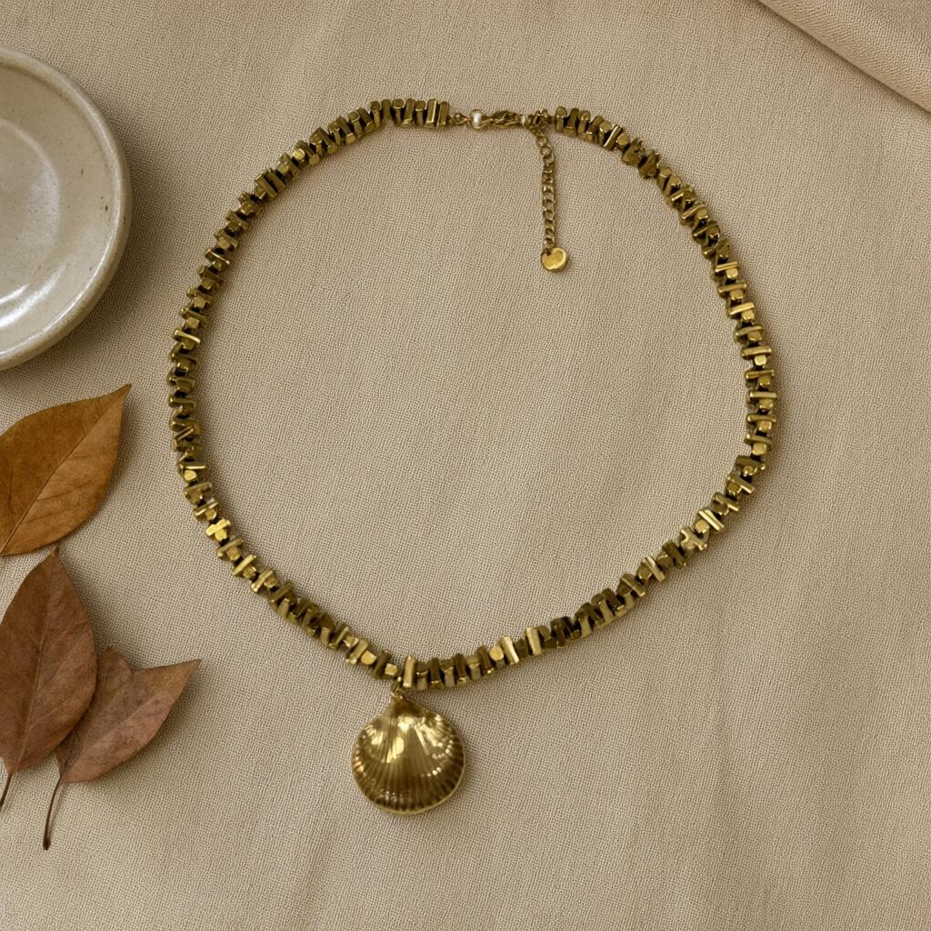 Collar corto almejita desde arriba para mujer Angara Moda