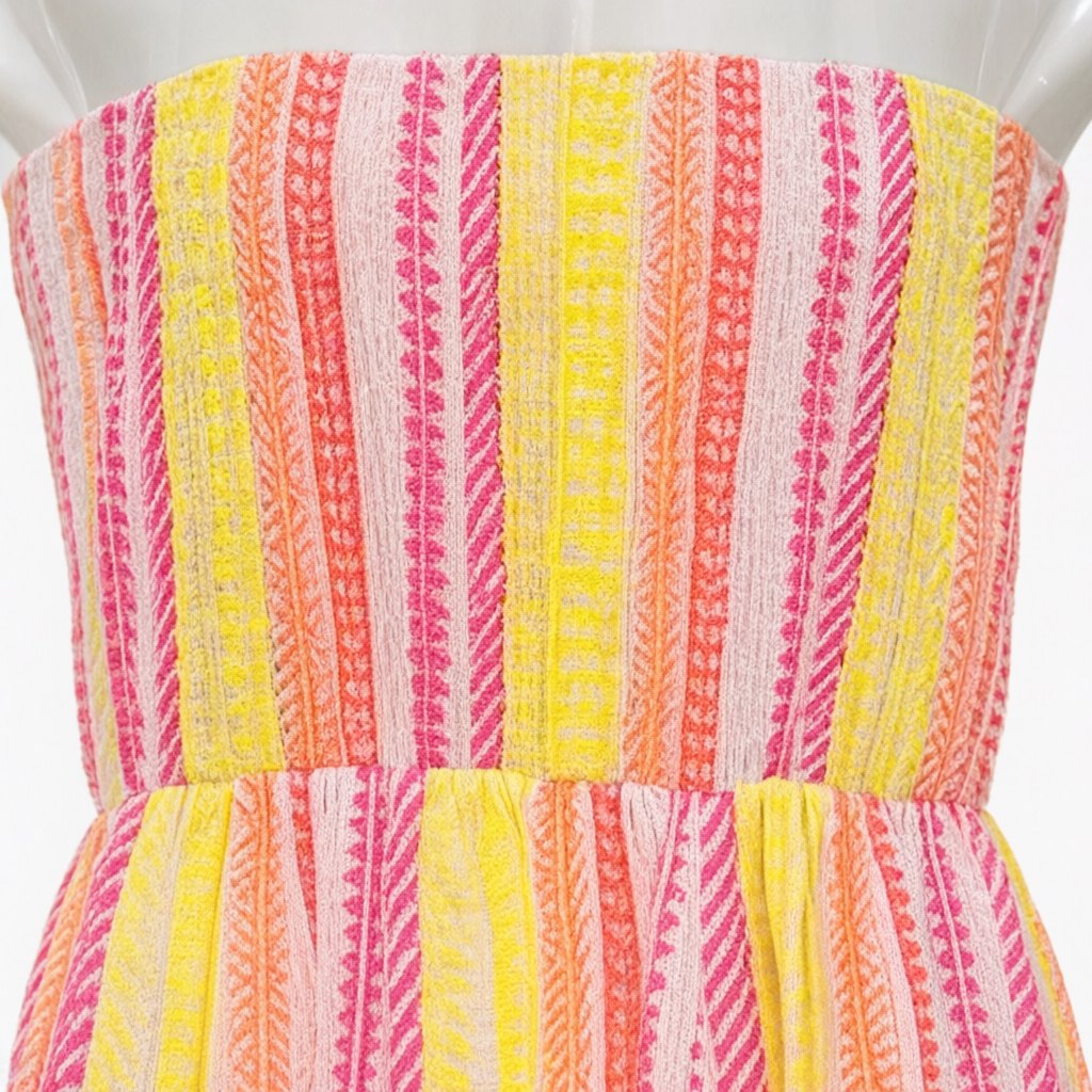 Detalle del tejido de Vestido Largo Olivia Strapless Estampado Étnico para mujer Angara Moda