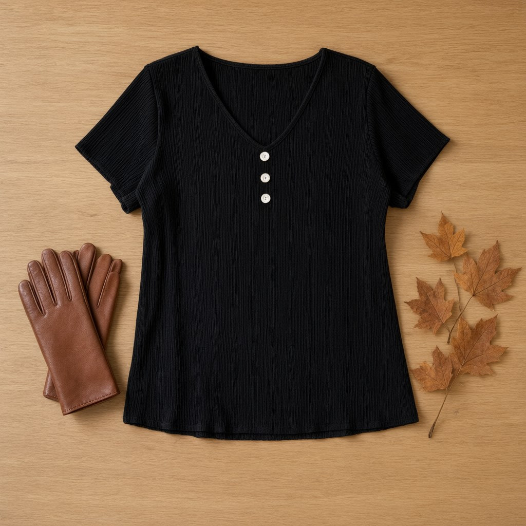 Camiseta Priscila Textura Arrugada Cuello V con Botones Nácar desde arriba para mujer Angara Moda