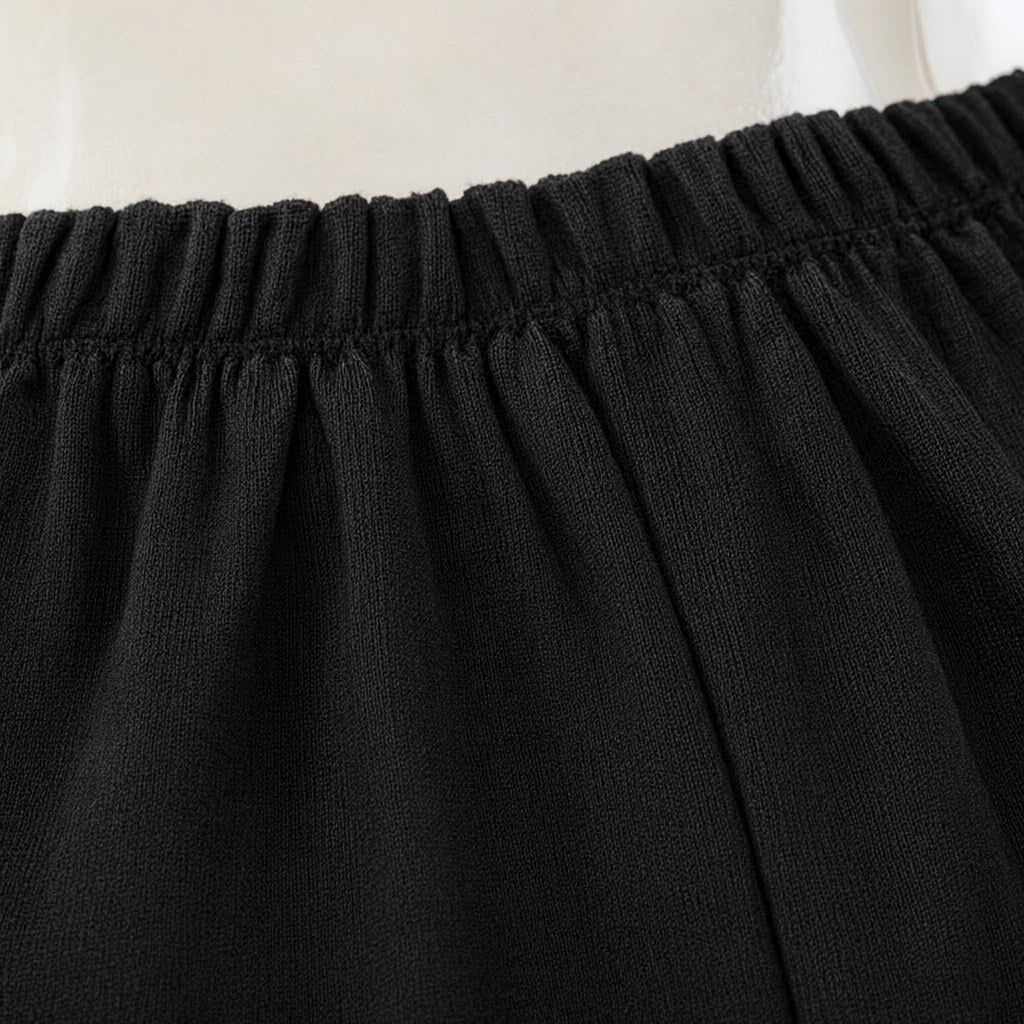 Detalle del tejido de Pantalón Greta Bombacho con Franja Lateral Bordada y Tobillo Fruncido para mujer Angara Moda