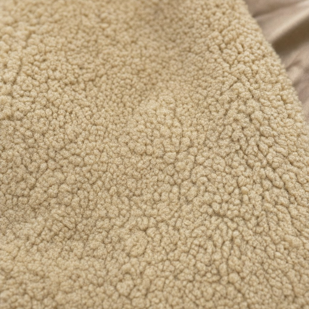 Detalle del tejido de Chaleco Brisa para mujer Angara Moda