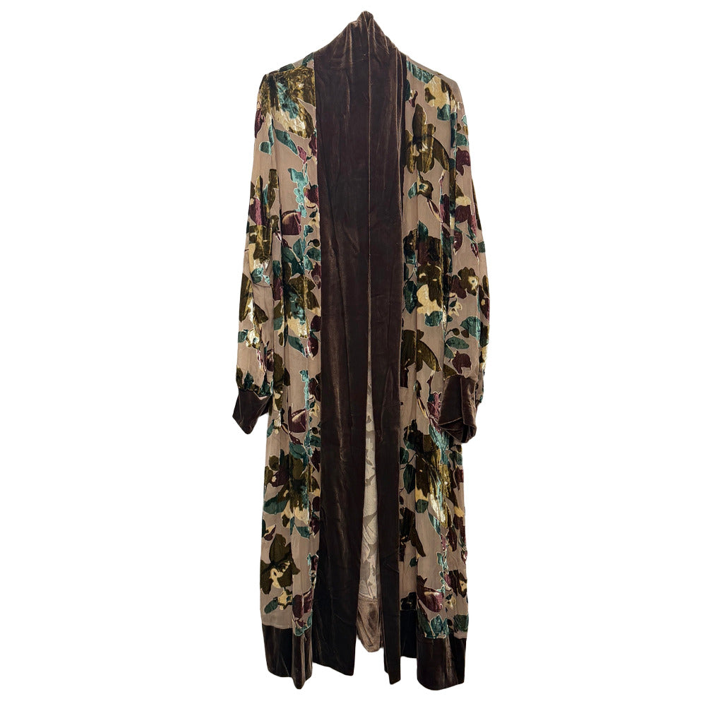 Kimono Gacela sobre fondo blanco para mujer Angara Moda