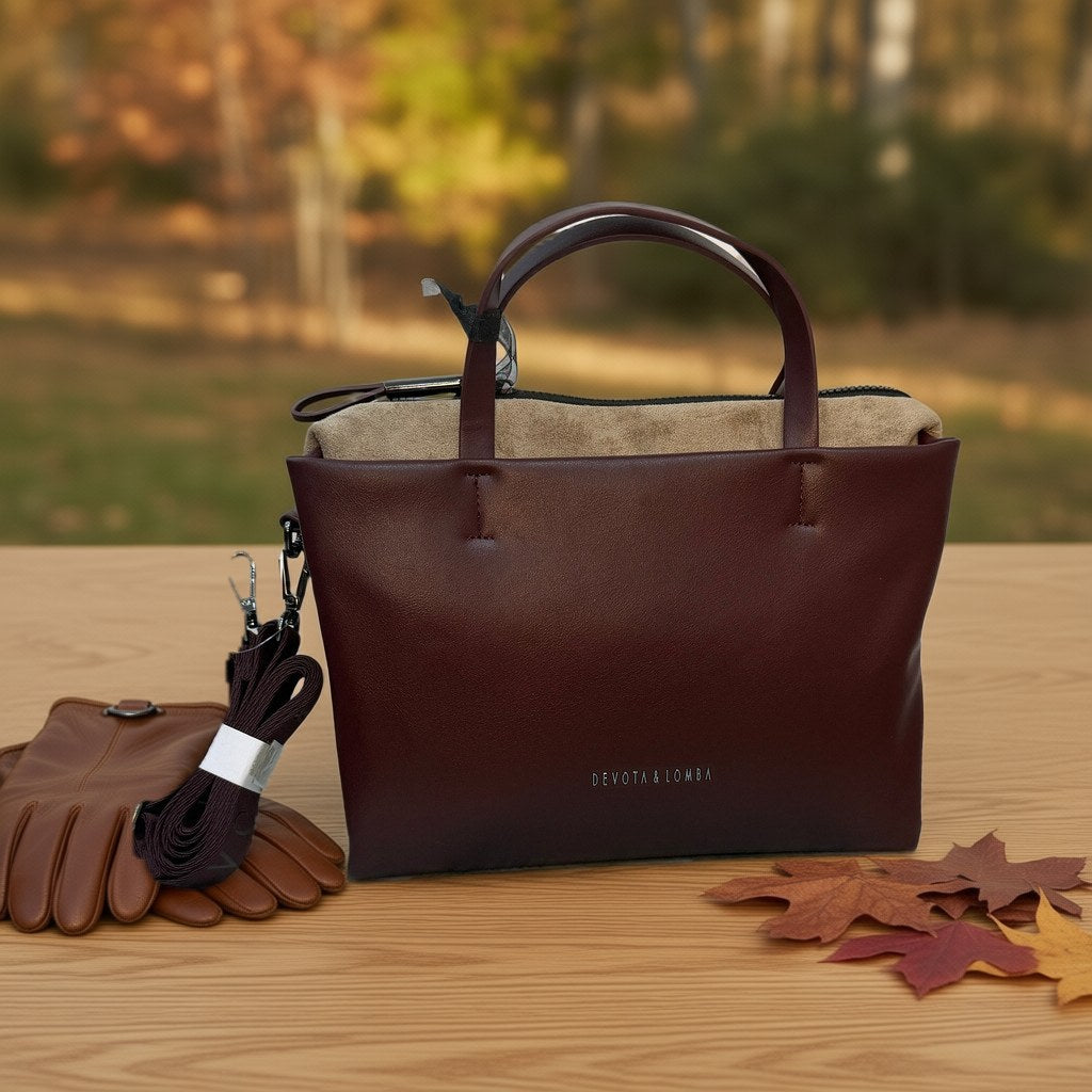 Bolso Orquídea desde arriba con gafas de sol y pulsera para mujer Angara Moda