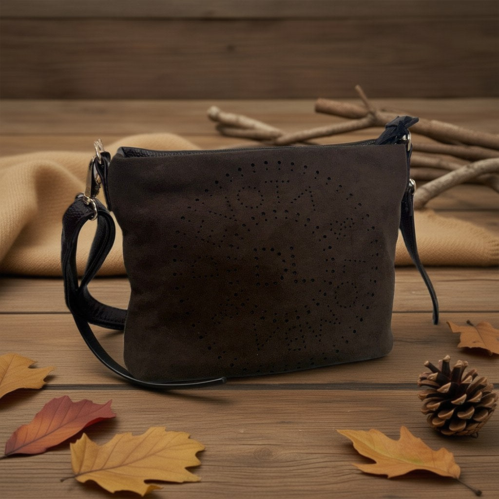 Bolso Golondrina sobre arena y lino con fondo natural para mujer Angara Moda