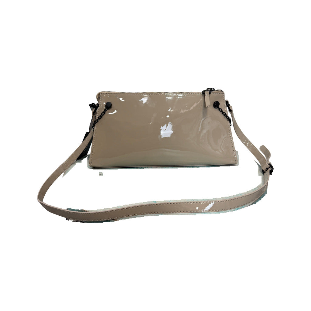 Bandolera Ofelia sobre fondo blanco, vista trasera para mujer Angara Moda