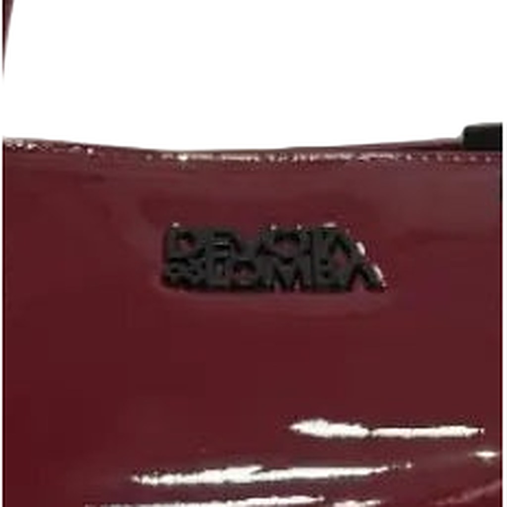 Detalle del herraje de Bolso Garza de acabado brillante y doble asa para mujer Angara Moda