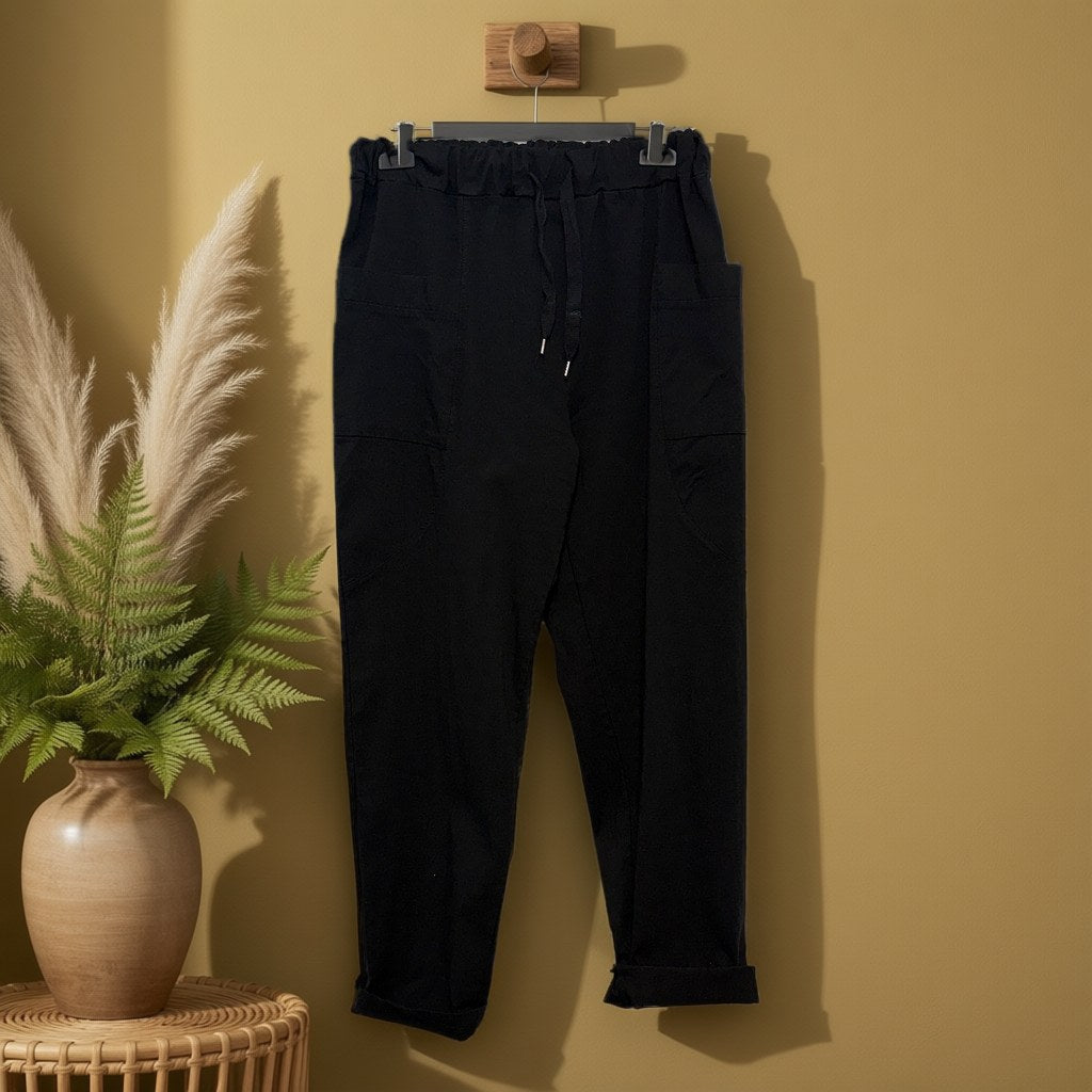 Pantalón Luciérnaga colgada en un ambiente para mujer Angara Moda