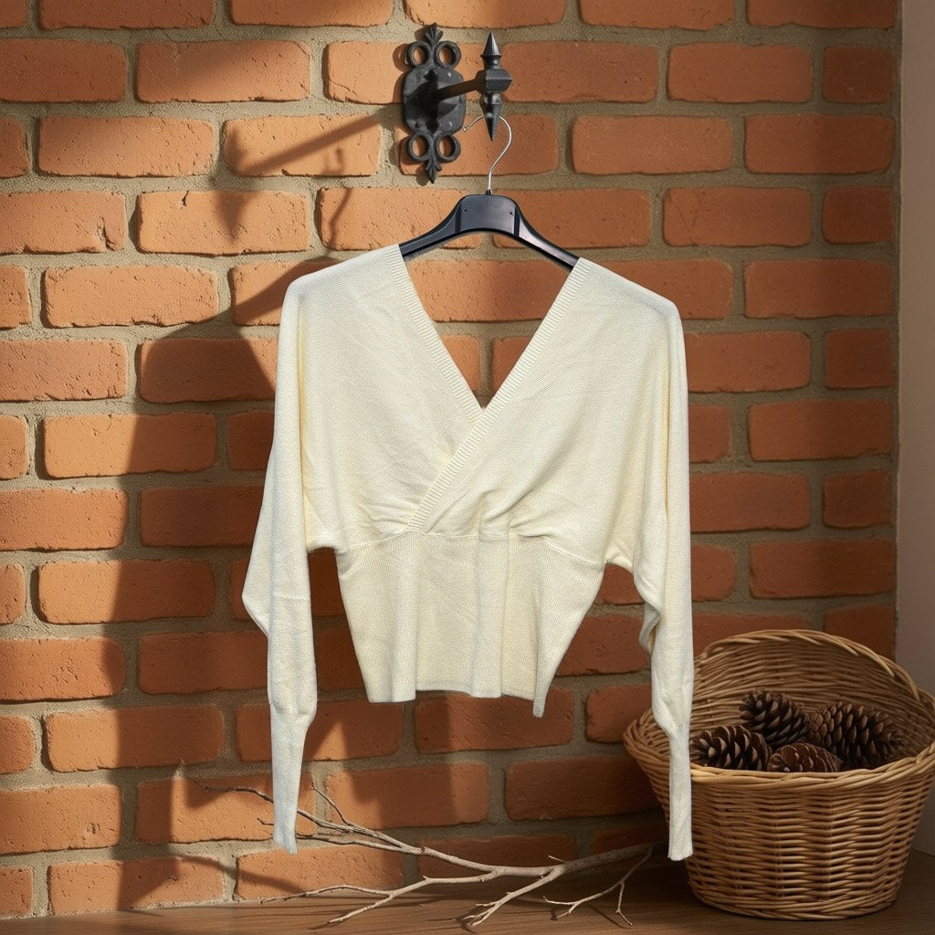 Jersey Marina colgada en un ambiente para mujer Angara Moda