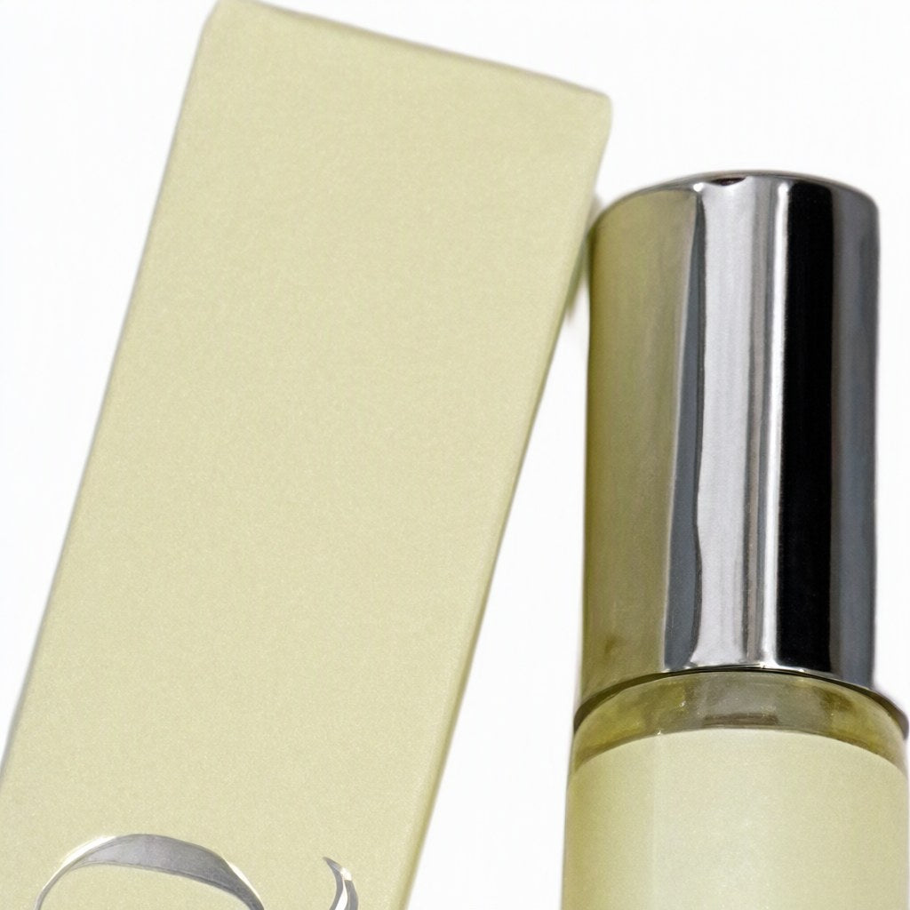 Detalle de Perfume chico sensual para mujer Angara Moda