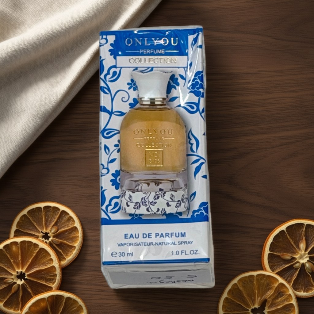 Perfume only you blue en un bodegón para mujer Angara Moda
