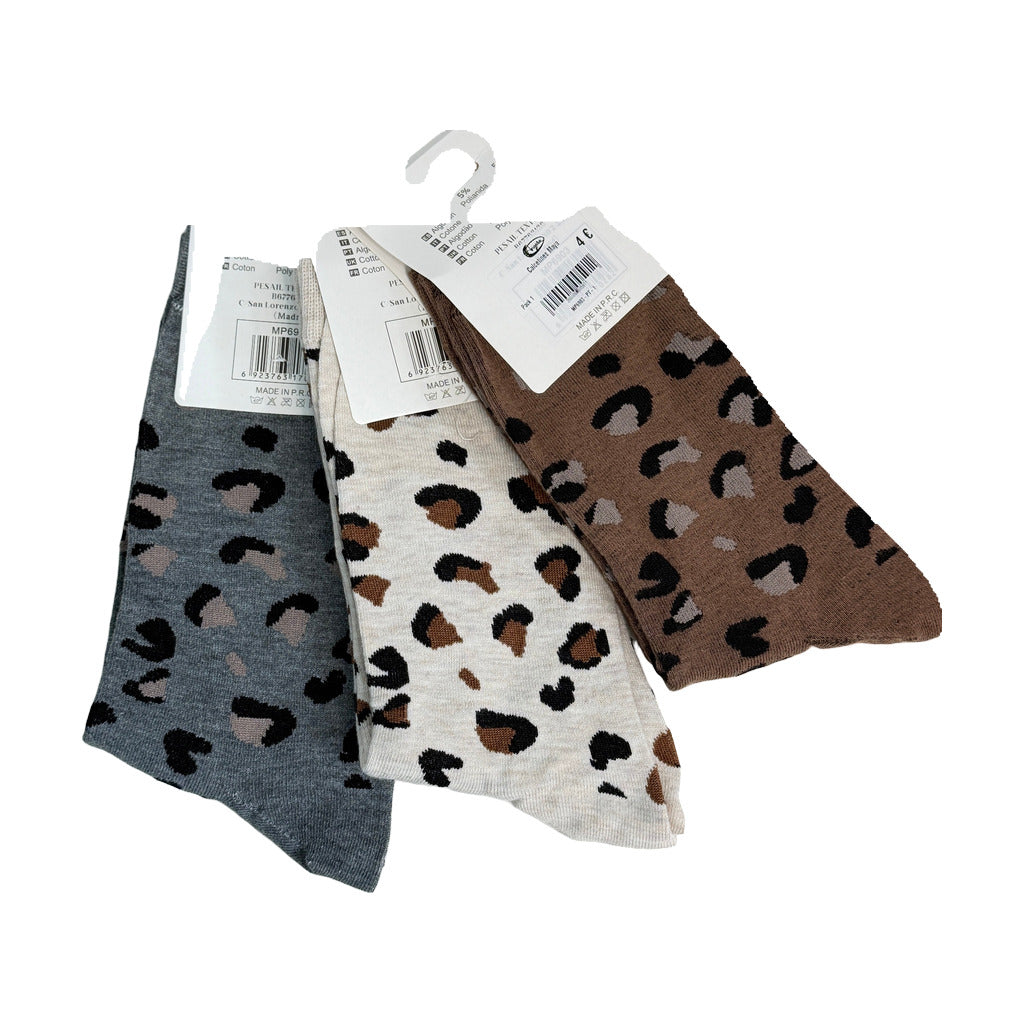 Calcetines Maya (pack de 3 uds.) sobre fondo blanco para mujer Angara Moda