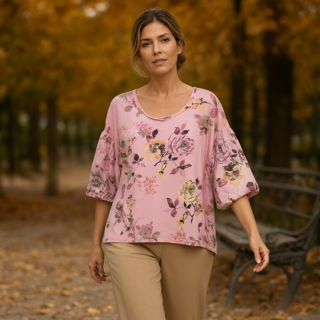 Camiseta Leyre con una modelo para mujer Angara Moda