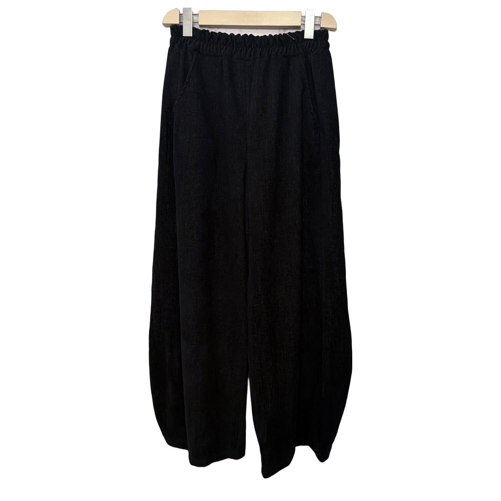 Pantalón Vergel sobre fondo blanco para mujer Angara Moda