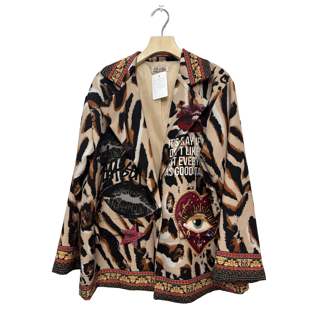 Blazer Linnea sobre fondo blanco para mujer Angara Moda