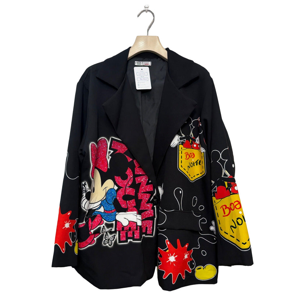 Blazer Linnea en color Negro sobre fondo blanco para mujer Angara Moda