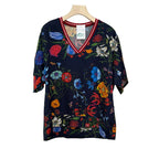camiseta con estampado floral
