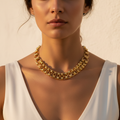 Collar Corto Rosalía - sobre modelo