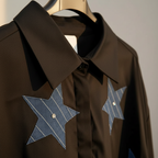 Camisa Cauce detalle cuello clásico botonadura frontal Angara Moda