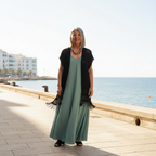 Look Abu vestido cerrado
