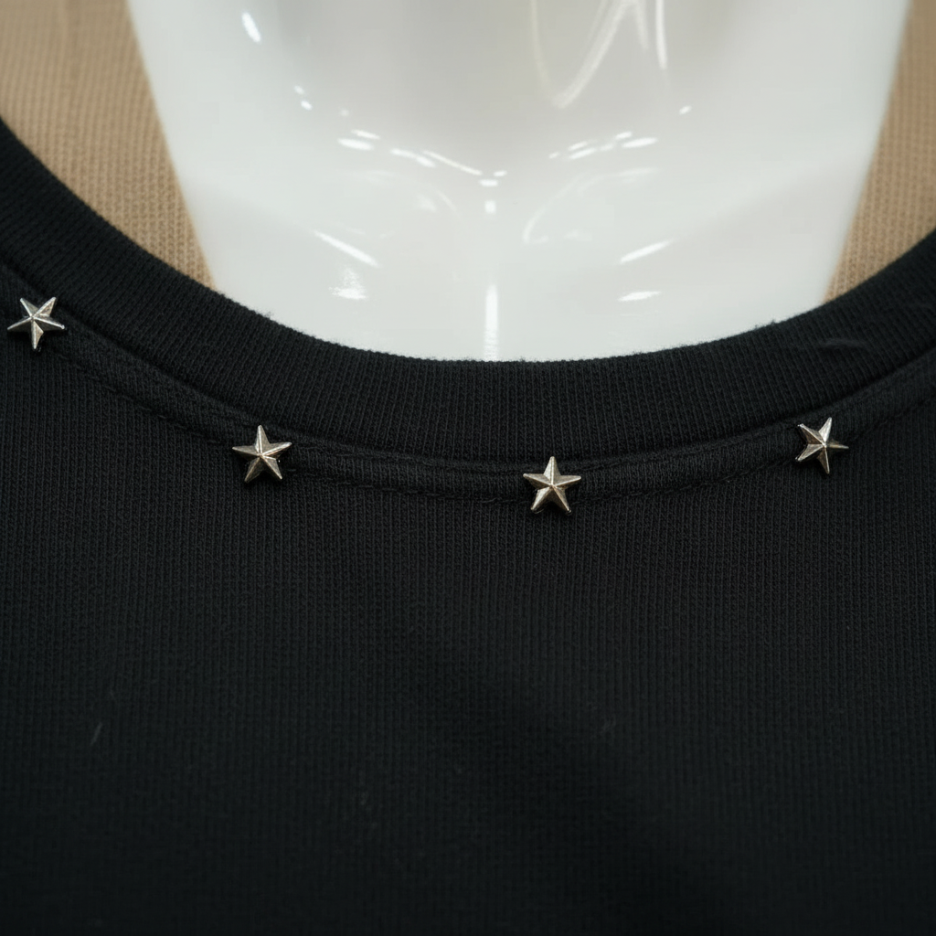 Macro tachuelas estrella Camiseta Nera