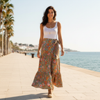 Pantalón India Malen sobre modelo