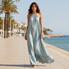 Vestido Birman azul maxi halter sobre modelo